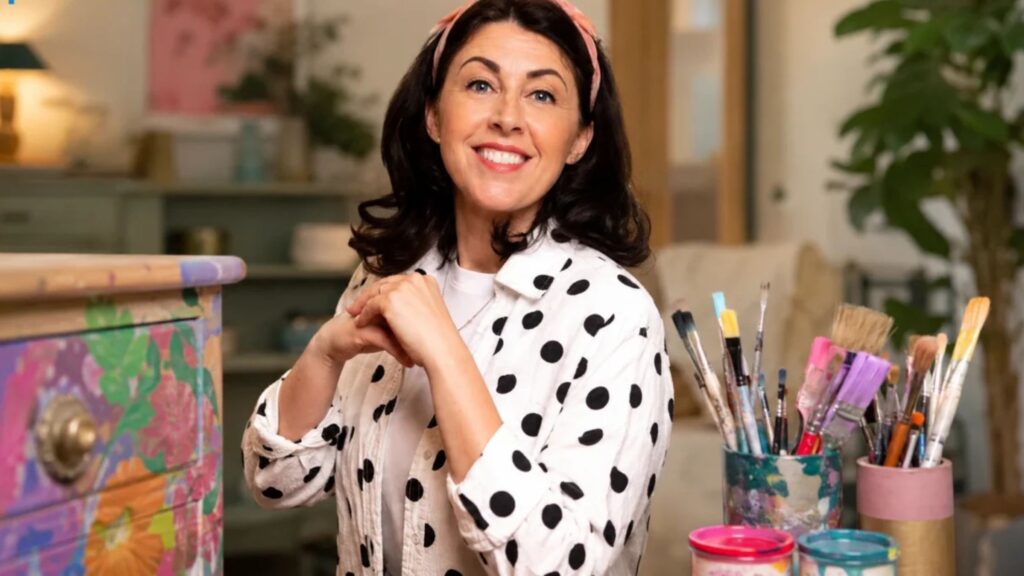 Gemma Longworth TV Upcycler, Author and Artist