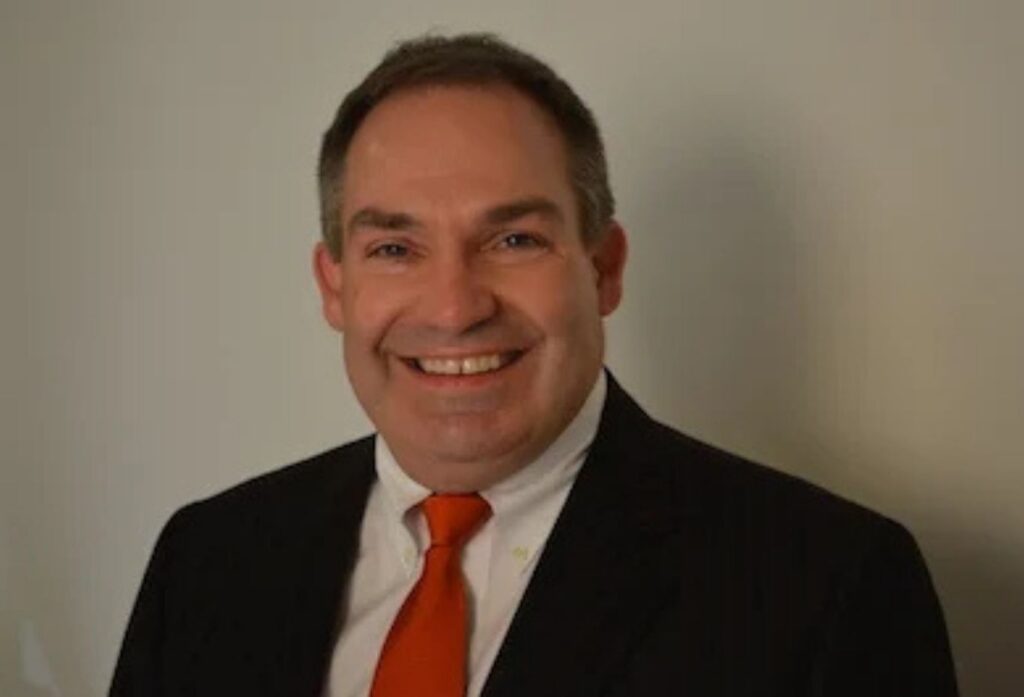 Tom Cates Biography, Career and Business Impact
