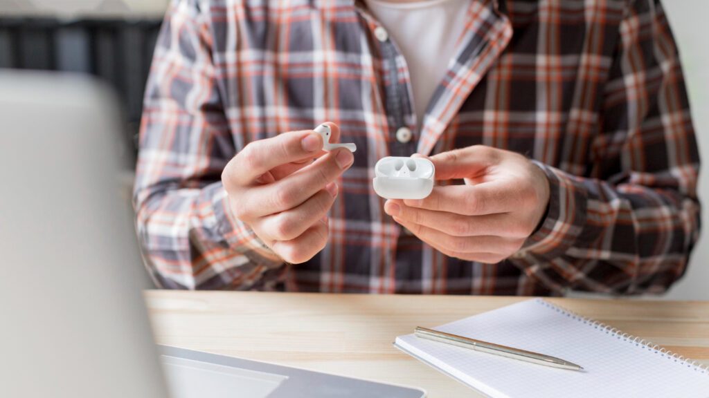 Wireless Earbuds Under $200 In 2024